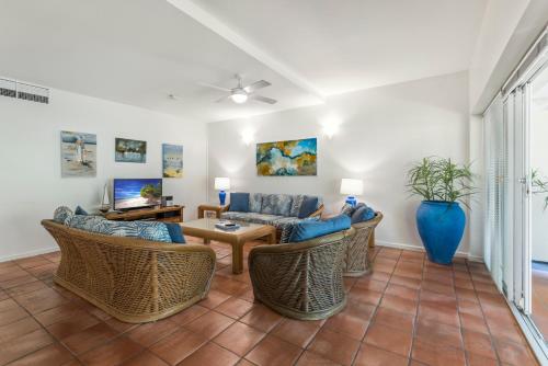 Balboa Apartments - image 4