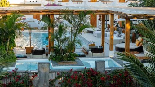 مسبح, Hotel Fiesta in Galapagos