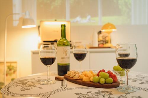 首尔 잠실Cozy BnB 가족친구여행 감성숙소 역세권 선착순 무료주차 #롯데타워 #KSPO #석촌호수  单人房 泳池