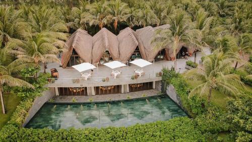 Nhà Nguyên Căn Costis 5 Phòng Ngủ