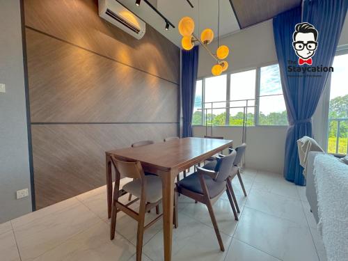 บริการและสิ่งอำนวยความสะดวก, Staycation Homestay 65 Liberty Grove Near Airport near สนามบินนานาชาติกูชิง