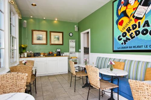 Restaurant, Parker Guest House near Twin Peaks