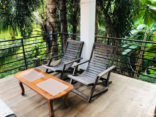 Skats, White Square Home-stay in Wellawaya