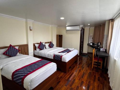Suite, balcón