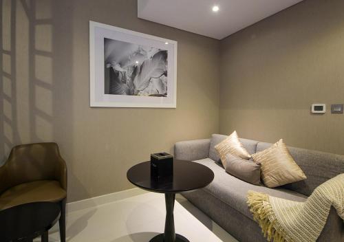 Luxury Studio Apartment Canal View Near Dubai Mall, Dubái (foto 10)