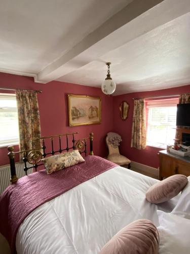 Chapel Cottage Clitheroe Road - image 9
