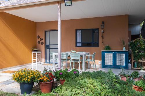 شرفة/ تراس, פנינה בחצבה in Hatzeva