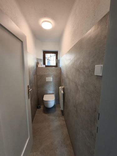 Spacious Room in Modern Flat, Innsbruck (foto 7)