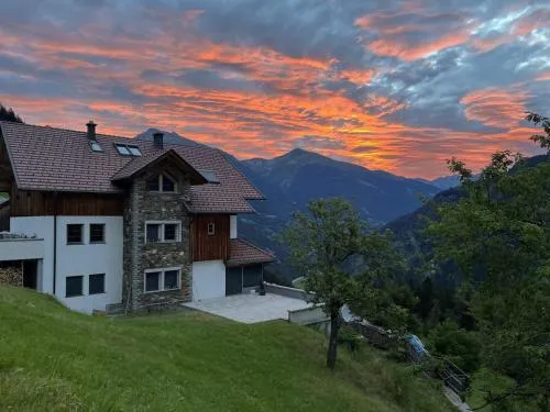 Wohnung in den Bergen in Stall, Österreich