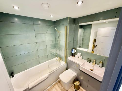 Holyrood Hidden Gem - main image