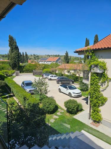 Apartments Aerodrom - image 6