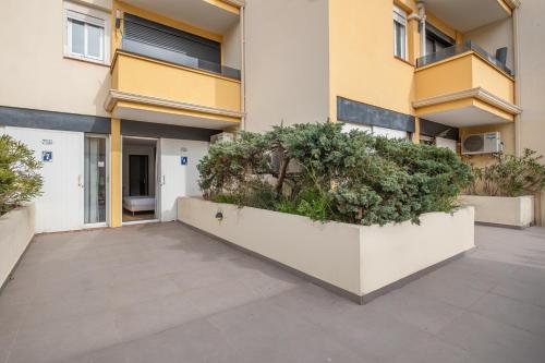 Brit Hotel Opal Centre Port - image 10