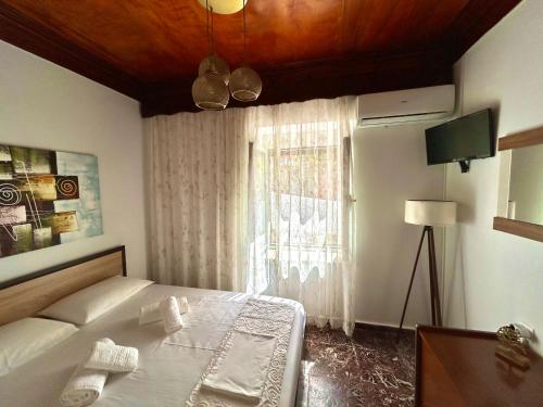 BlueSunnyParadise BlueSunnyParadise