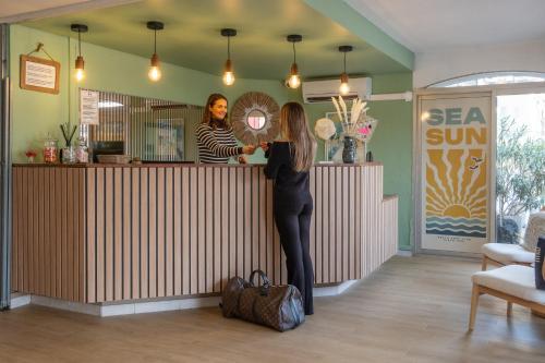Brit Hotel Opal Centre Port - image 13