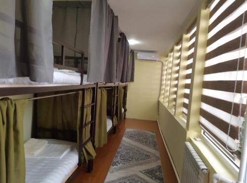 6 bunk beds
