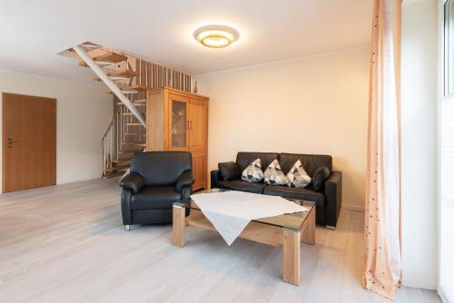 Apartment with Terrace image 5