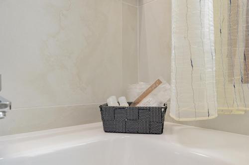 Bathroom, A9 Fior di Loto - Rho Fiera - Milano in Cesate