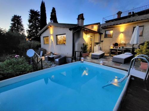 Alcova Sea view pool villa gîte à louer Montemagno