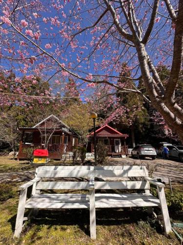 桃山渡假農場 near Mingchih Forest Recreation Area