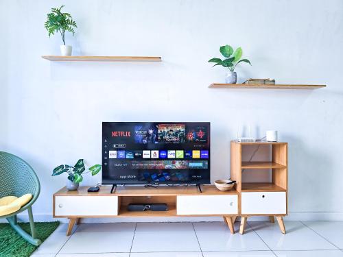 No.5 The Mint @ Puchong center near IOI Mall No.5 The Mint @ Puchong center near IOI Mall