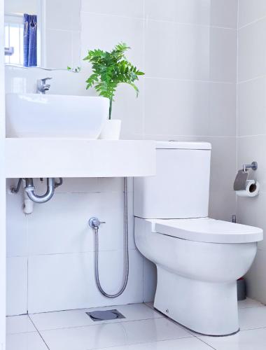 No.5 The Mint @ Puchong center near IOI Mall No.5 The Mint @ Puchong center near IOI Mall