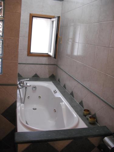 Sun's House, Rome (photo 3)