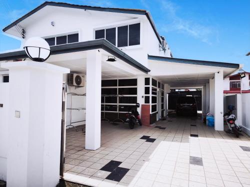 Miri Homie Homestay 2 in Piasau