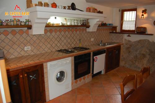 Al campo base in Civitella Alfedena