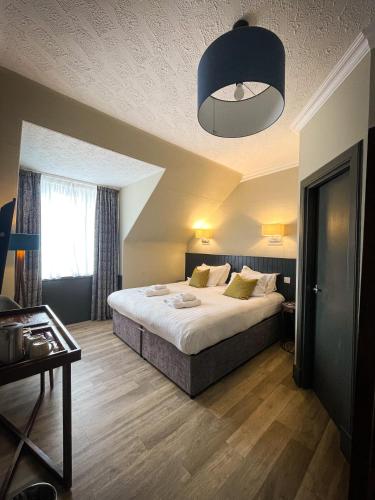 The Balavoulin - Pub with Rooms in อาเวียร์มอร์