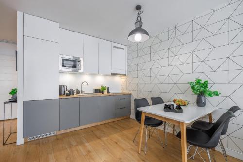 EmiHouse Apartamenty - image 10