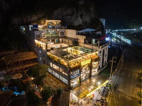 Roza Luxury Hotel - 숙소 외관