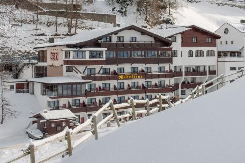 Hotel Madeleine - image 4