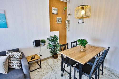 Go4Portugal - Lagoa - Apartment 3 min from beach with airco and balcony 3