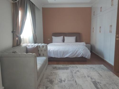 شقة راقية في الدقي على النيل