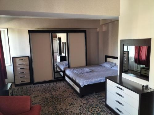 AMIR TEMUR SQUARE Center apartment