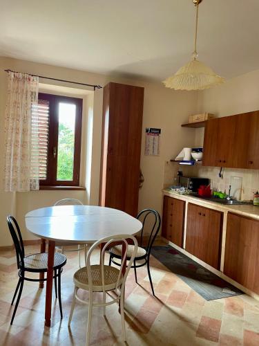 Konyha, Casa Estelo in Ponzano Di Fermo