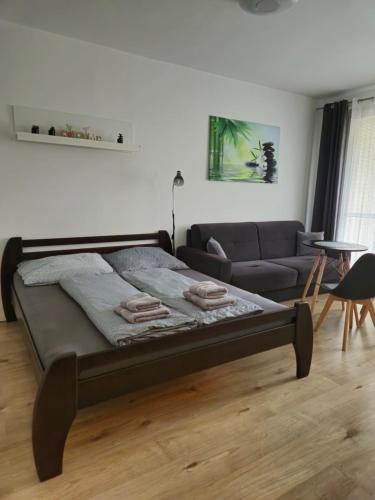 Apartment Klimka with balcony, free wifi and free parking, Братислава (фото 7)