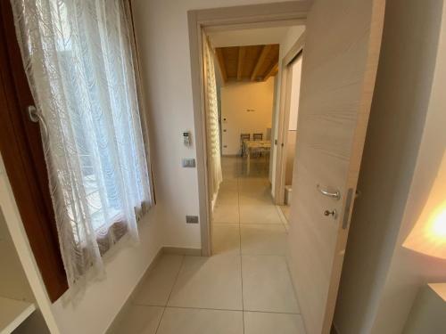 Deluxe Apartment image 9