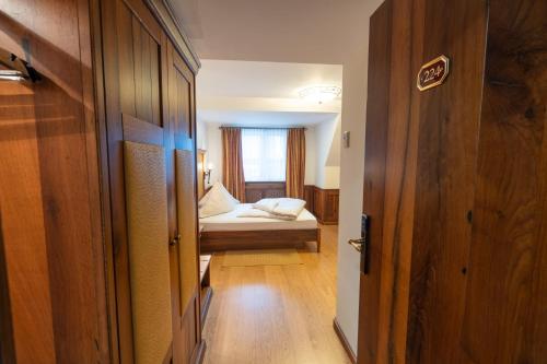 Hotel Hirsch - image 3