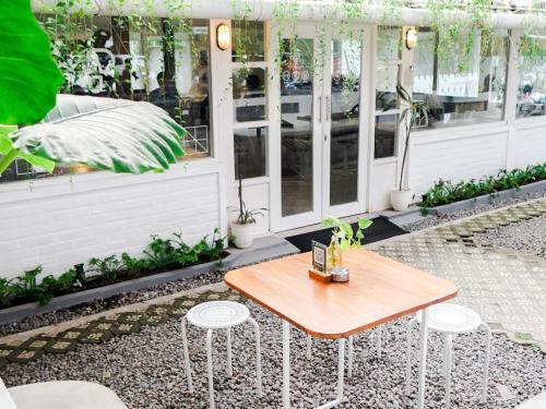 Restaurant, Pendhapa Art Space - PAS Limasan Homestay in Bantul