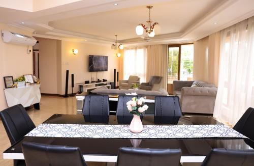 Nyali Assia 3 bedroom Furnished apartment in มอมบาซา