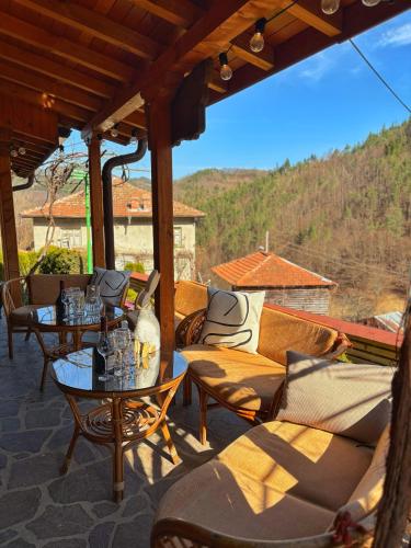 Къща за гости Хаджиевата къща, Smoljan (Foto 10)