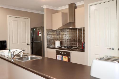 Konyha, Come dine with me at Jo in Baldivis