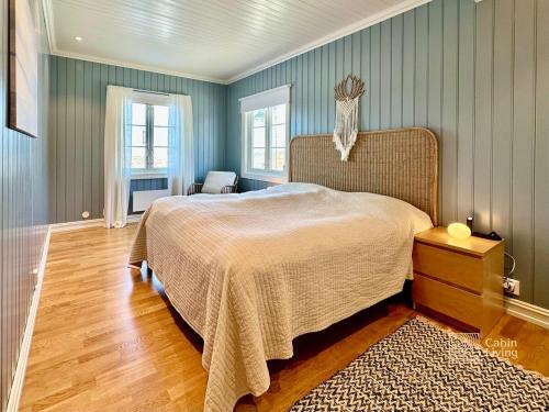 Villa in Kragerø with sea view, golf cart & RIB Villa in Kragerø with sea view, golf cart & RIB