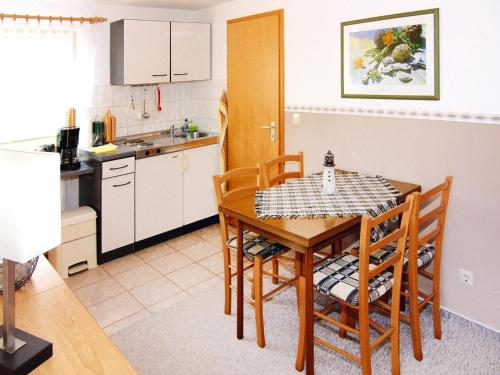 Iekārtas, Ferienwohnung, Lohme in Lohme