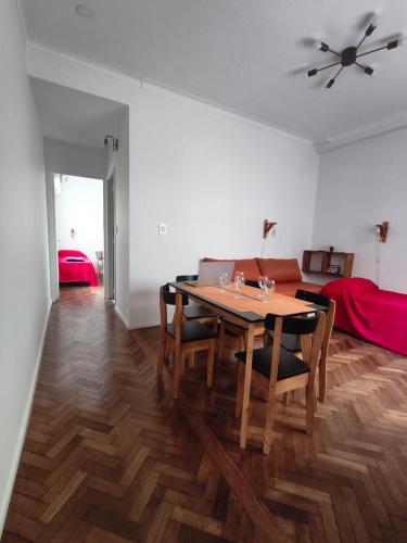 Ciudad de Buenos Aires - próximo a la Recoleta Teatro Colón Obelisco - Apartamento ideal para parejas y familias C, Buenos Aires