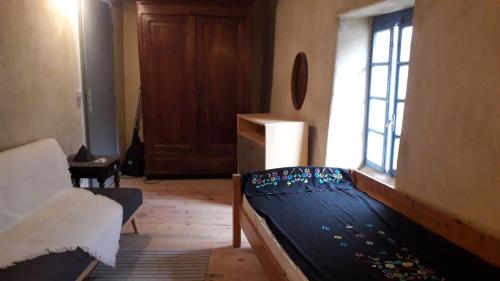 House in Provencal Drome gîte à louer Rochefourchat