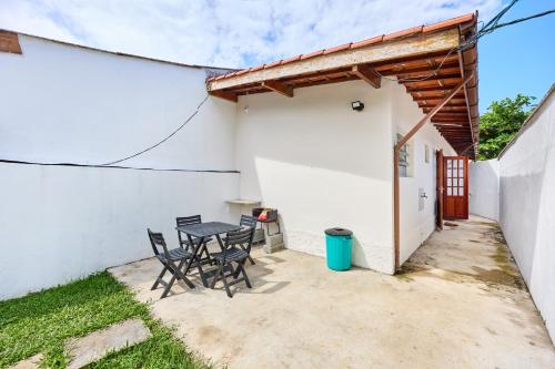 Kert, Casinha da Enseada in Praia da Enseada