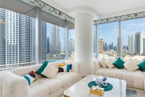 King 2BR With Burj Khalifa View In Boulevard Point, Dubai
