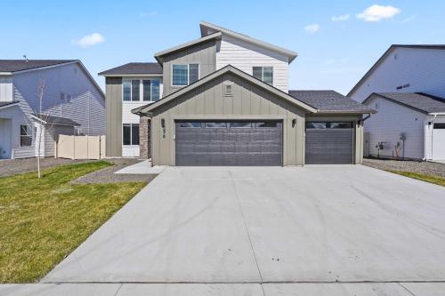 Spacious 6BR - Sleeps 22 - Game Room & Pool Access, Meridian (Foto 2)